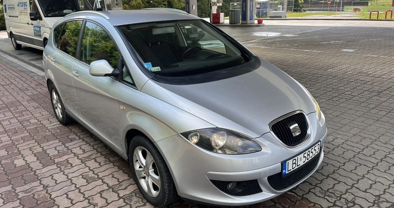 Seat Altea XL cena 9900 przebieg: 350000, rok produkcji 2009 z Radzyń Podlaski małe 781